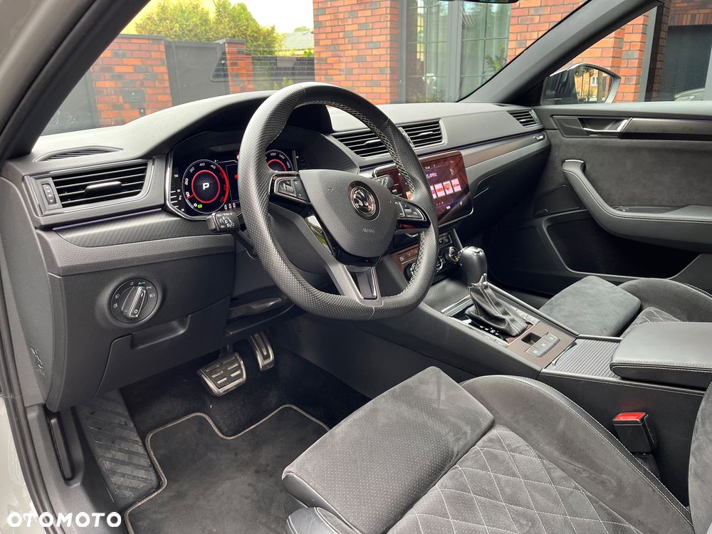 Skoda Superb 2.0 TDI 4x4 Sportline DSG - 17