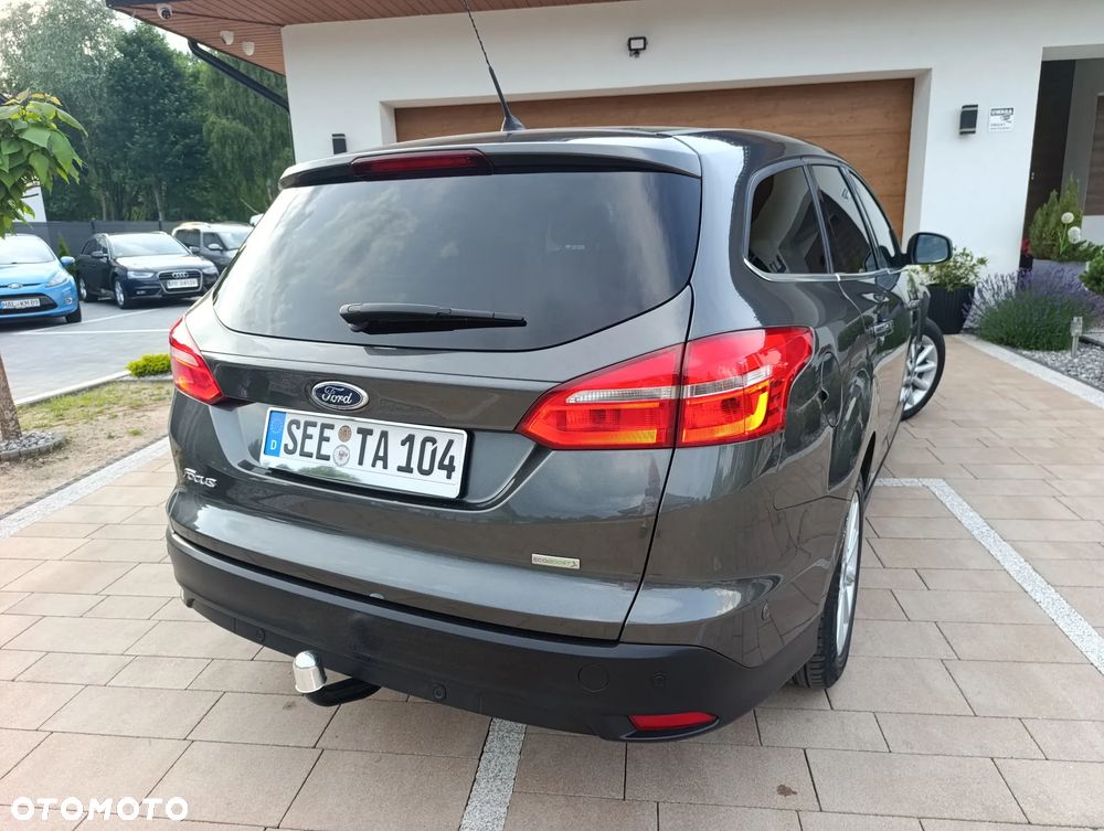 Ford Focus 1.0 EcoBoost Titanium - 11