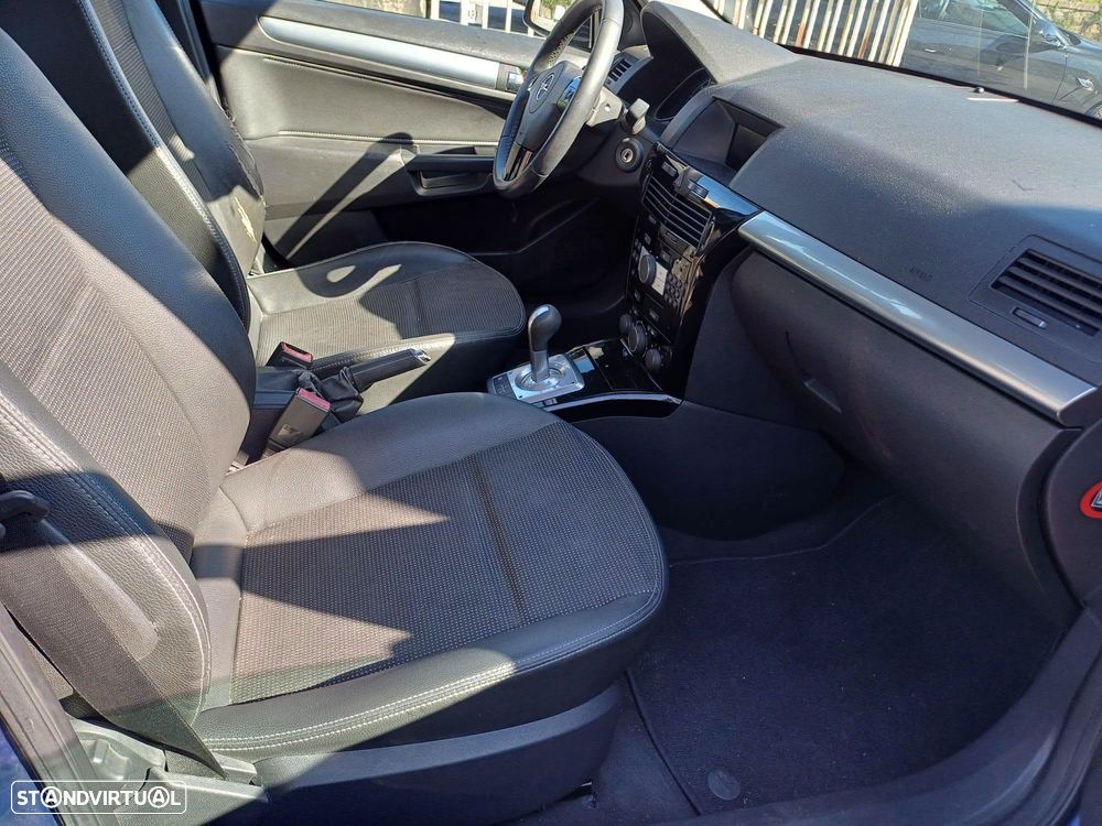 Opel Astra 1.3 CDTi Enjoy Easytronic - 8