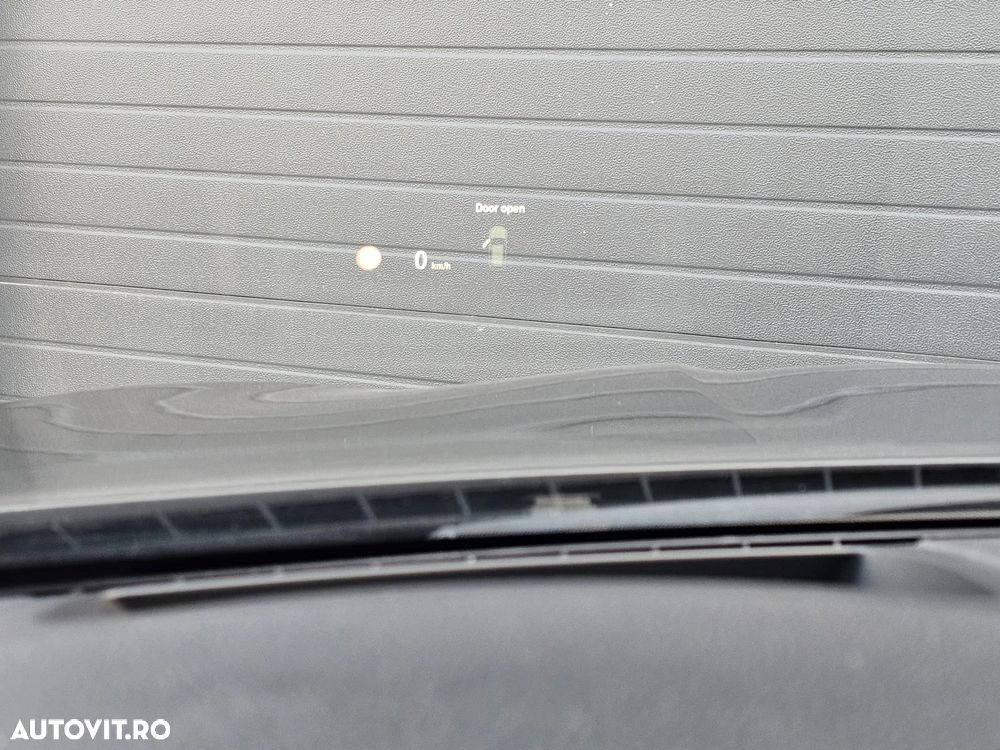 BMW Seria 5 520d AT - 19