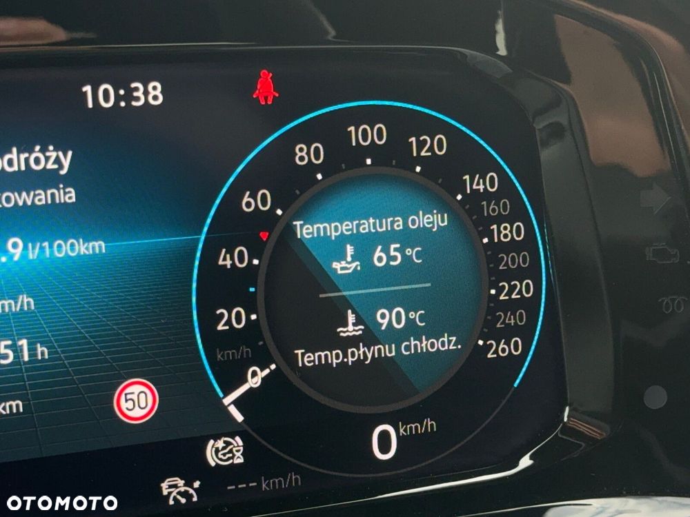 Volkswagen Golf - 20
