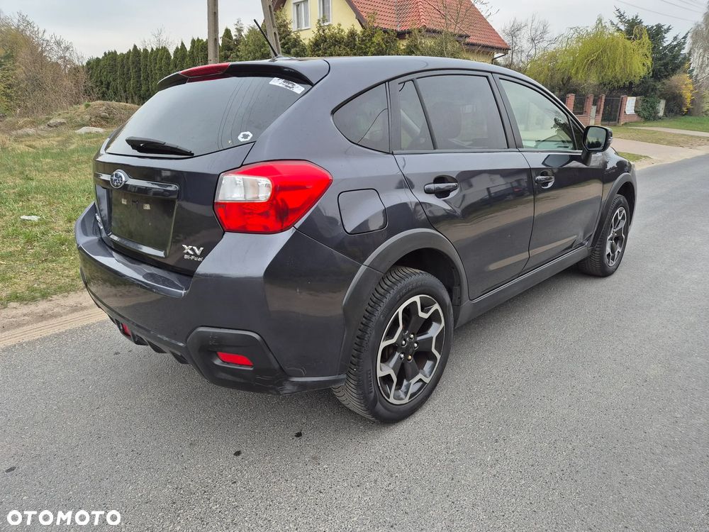 Subaru XV 2.0i Lineartronic Exclusive - 9