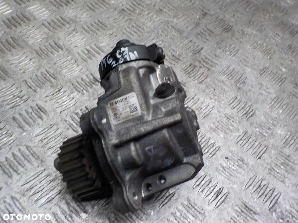 AUDI A4 B8 2.0 TDI POMPA WTRYSKOWA 03L130755AC - 1