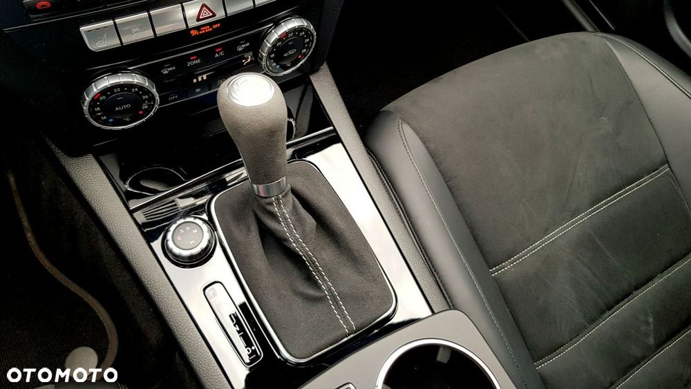 Mercedes-Benz Klasa C 63 AMG AMG SPEEDSHIFT MCT Edition 507 - 24