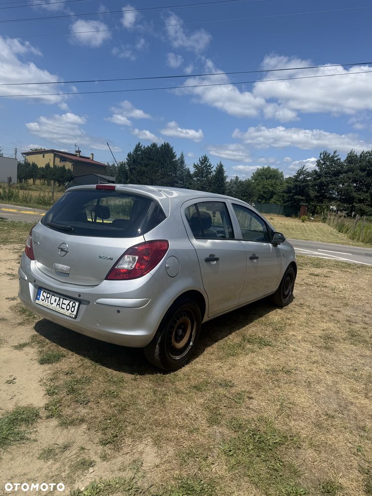 Opel Corsa - 3