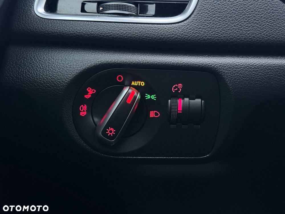 Audi Q3 2.0 TDI Quattro S tronic design - 28