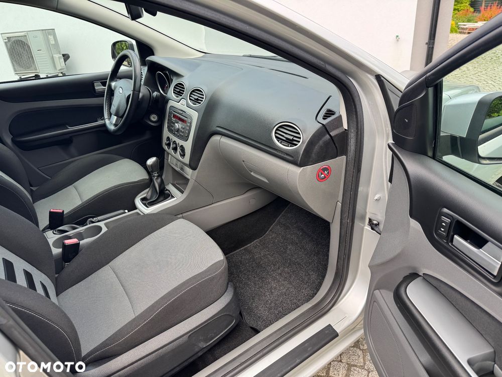 Ford Focus - 28