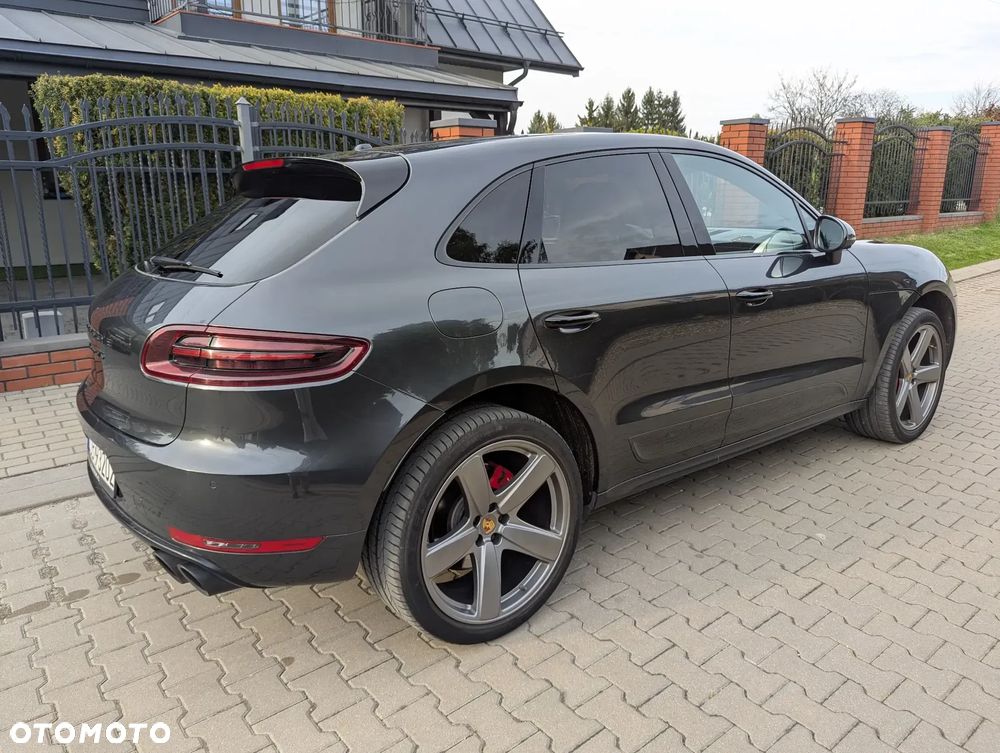 Porsche Macan GTS PDK - 9