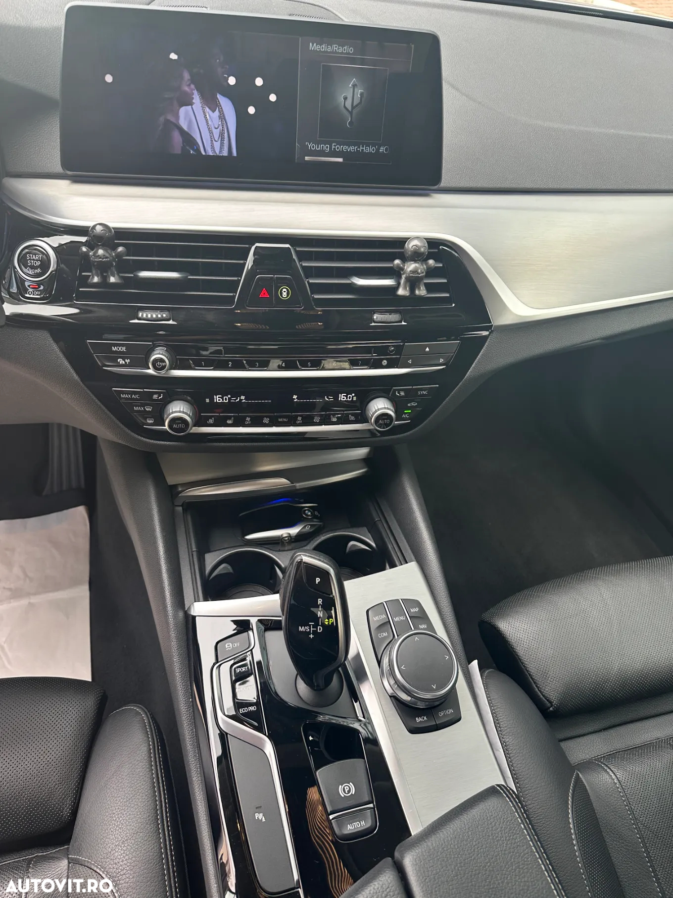 BMW Seria 5 530d Aut. Luxury Line - 12