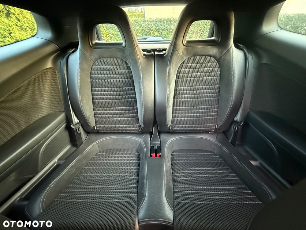 Volkswagen Scirocco 1.4 TSI Edition - 21