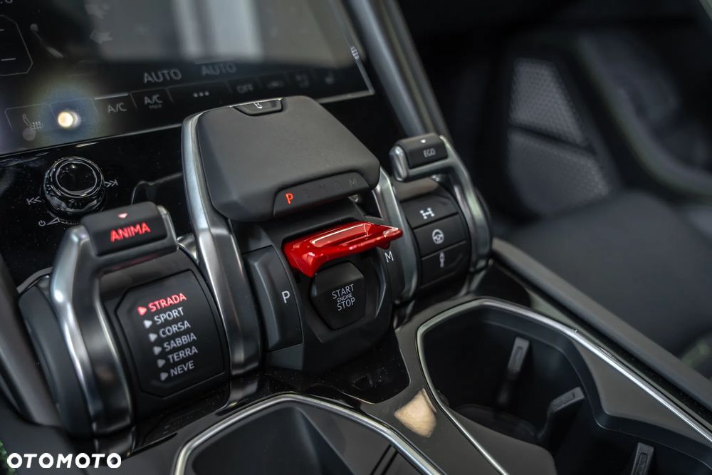Lamborghini Urus - 27