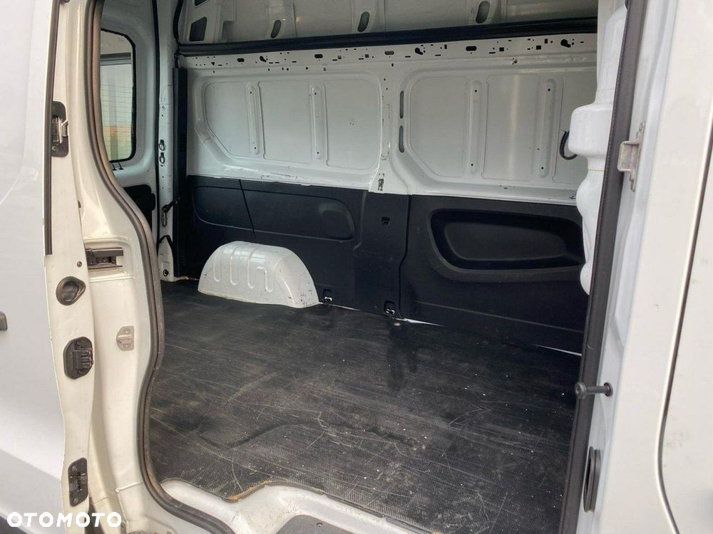 Renault Trafic - 7