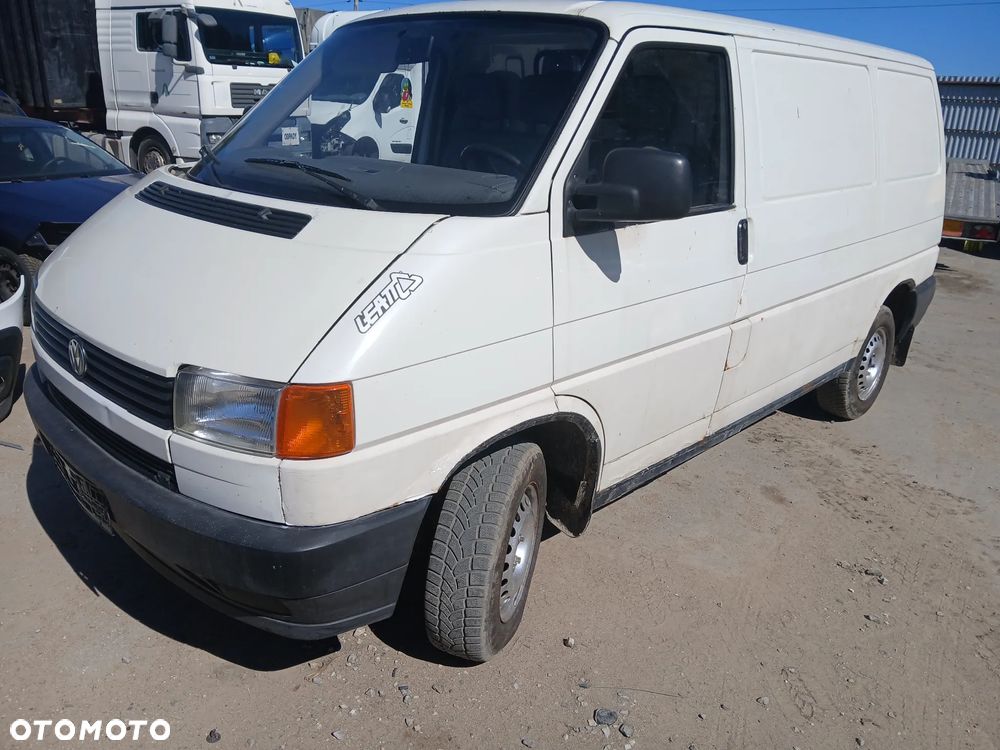 volkswagen transporter T4 fotel fotele kanapa deska kokpit podsufitka boczek boczki klamka - 1