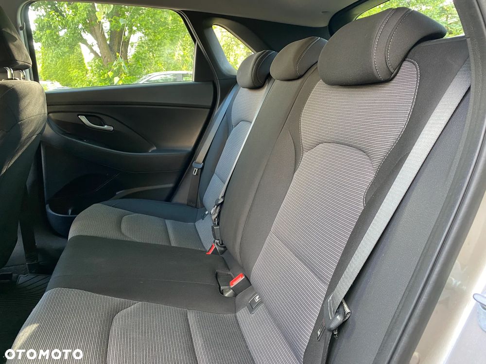 Hyundai i30 1.4 Classic - 6