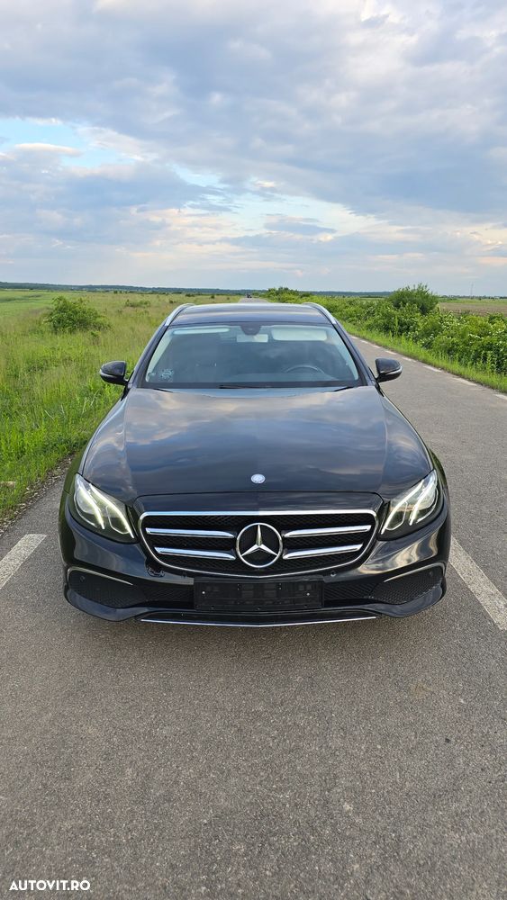 Mercedes-Benz E 220 d 9G-TRONIC AMG Line - 2