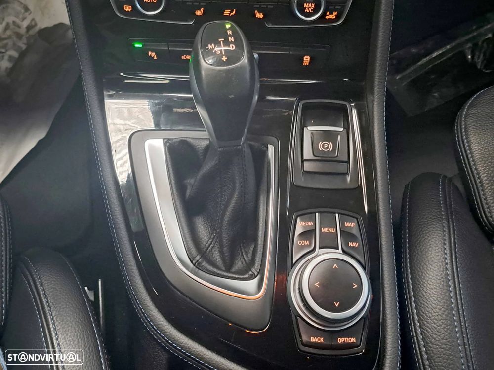 BMW 225xe Active Tourer - 19