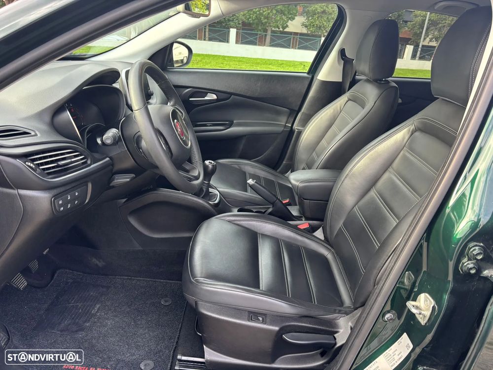 Fiat Tipo 1.3 M-Jet Lounge Tech J17 - 21