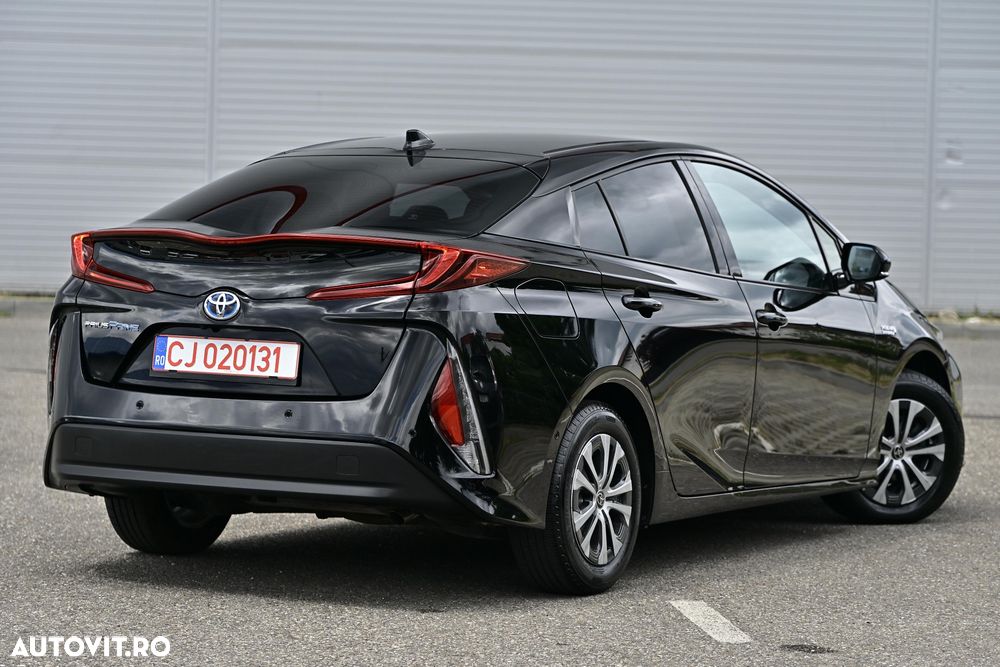 TOYOTA Prius 2020 — imagine 4