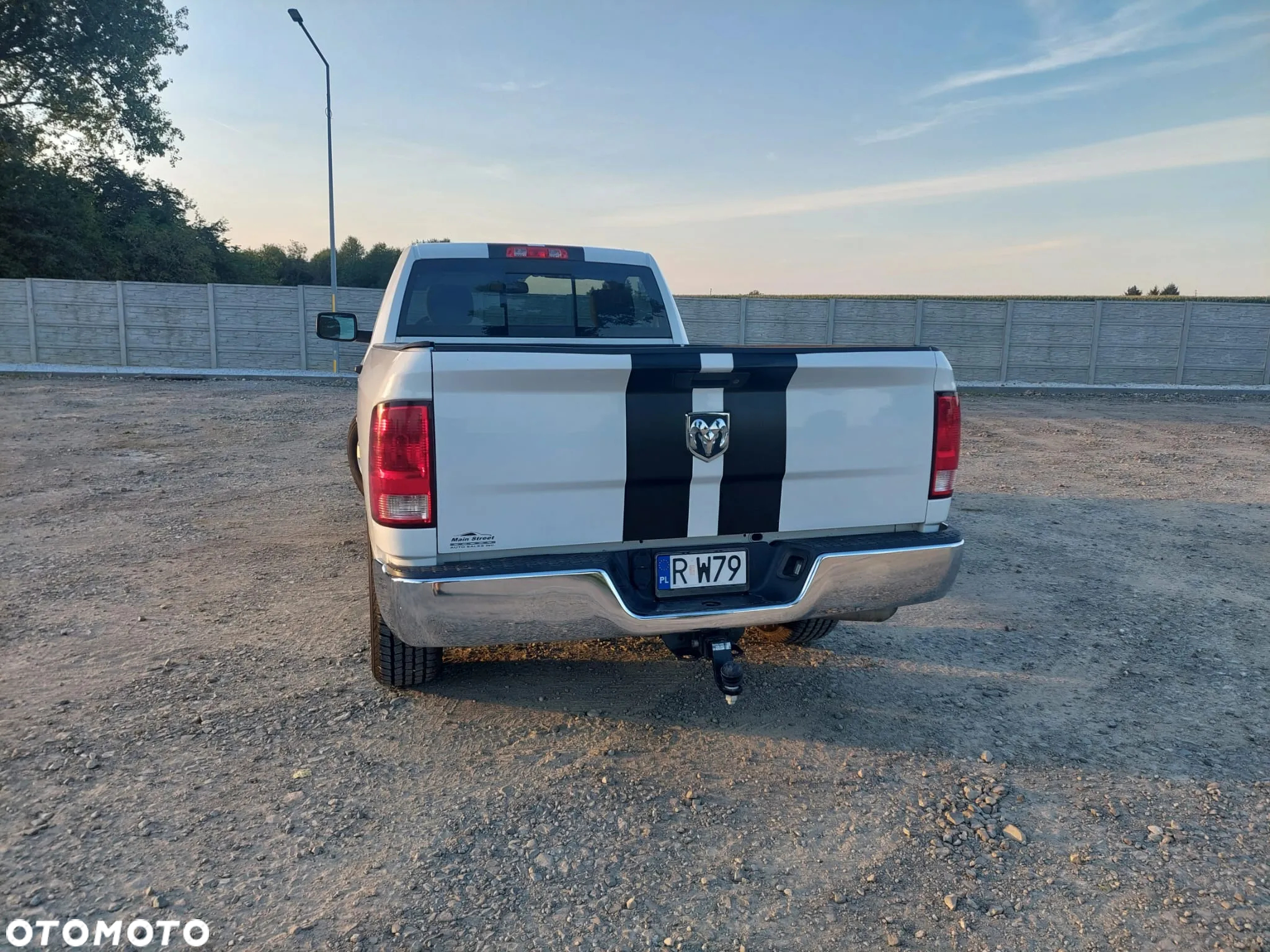 Dodge RAM 1500 5.7 4x4 - 10