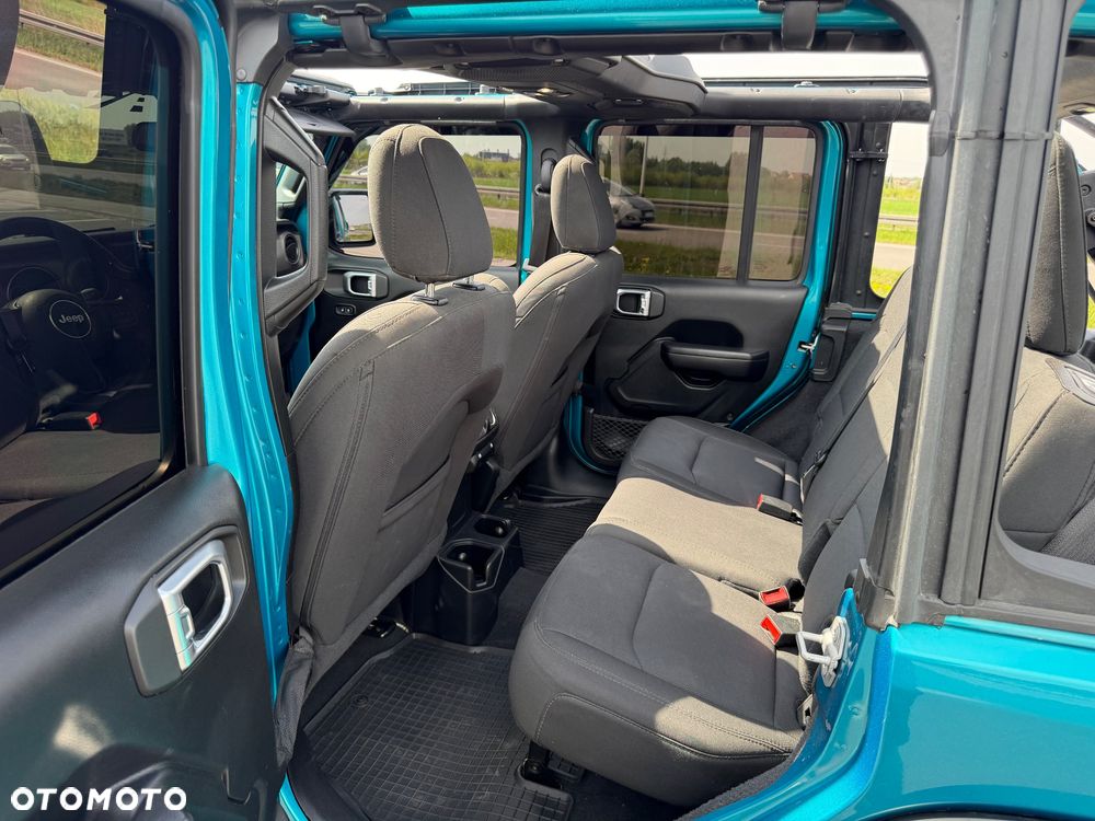 Jeep Wrangler 2.0 T-GDI Softtop AWD Automatik Rubicon - 14