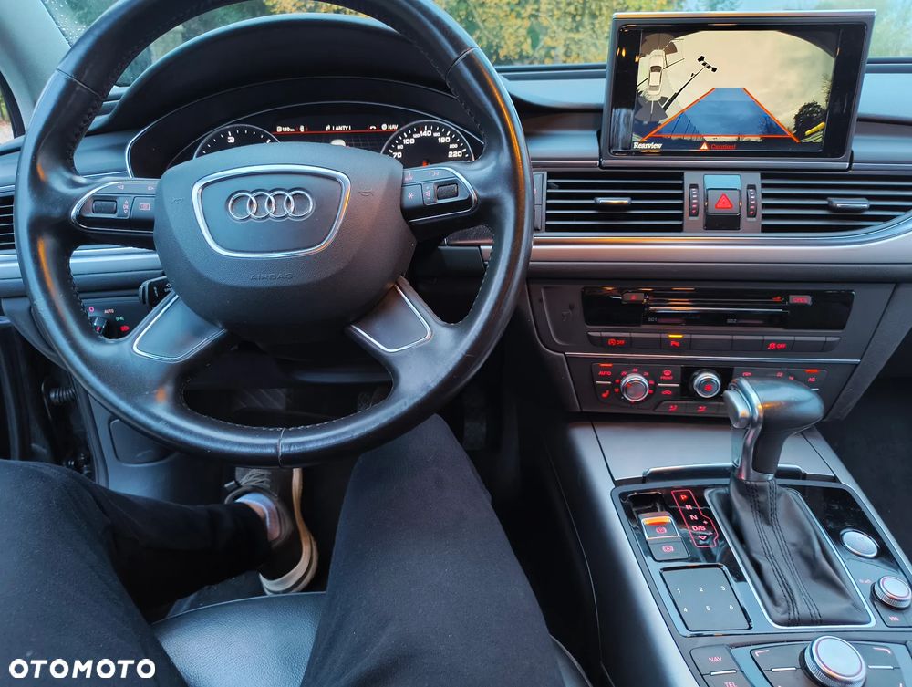 Audi A6 Avant - 16