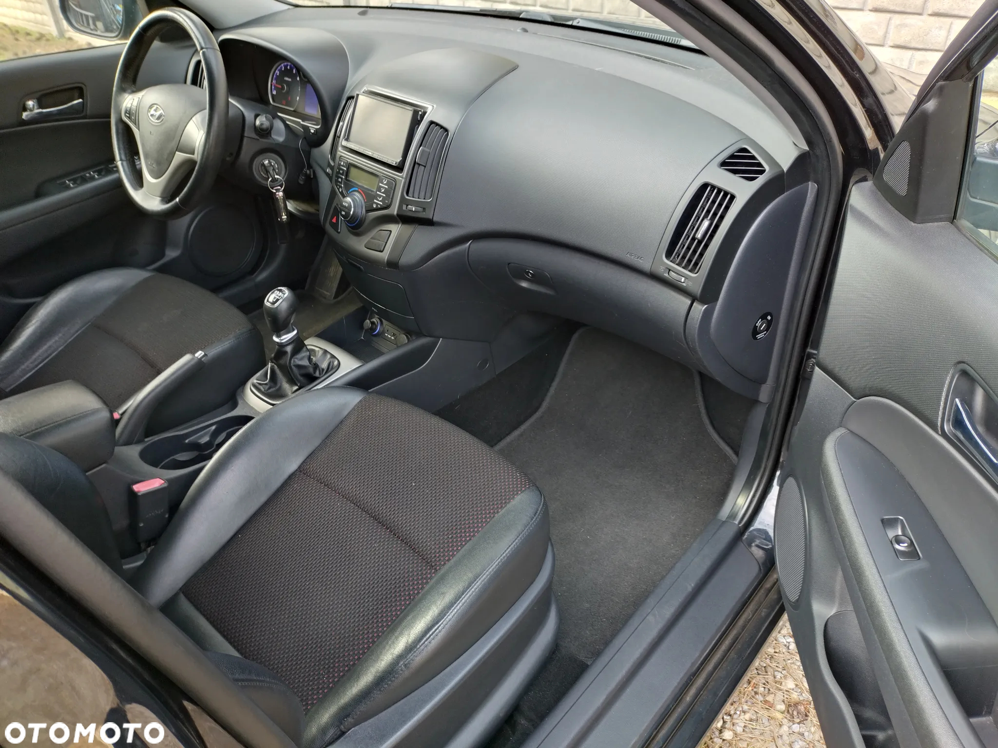 Hyundai i30 1.4 blue Comfort - 13