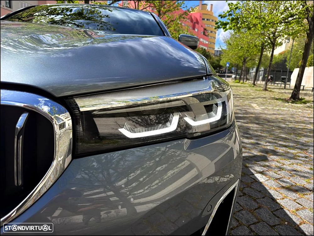 BMW 530 e Line Luxury - 8