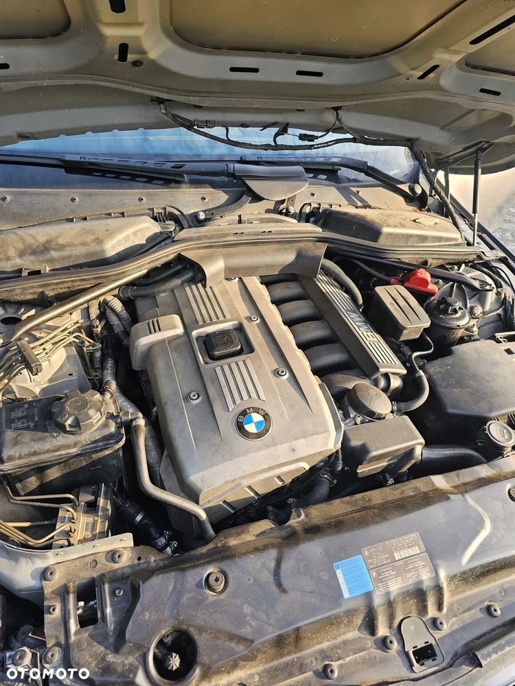 BMW Seria 5 525i - 20
