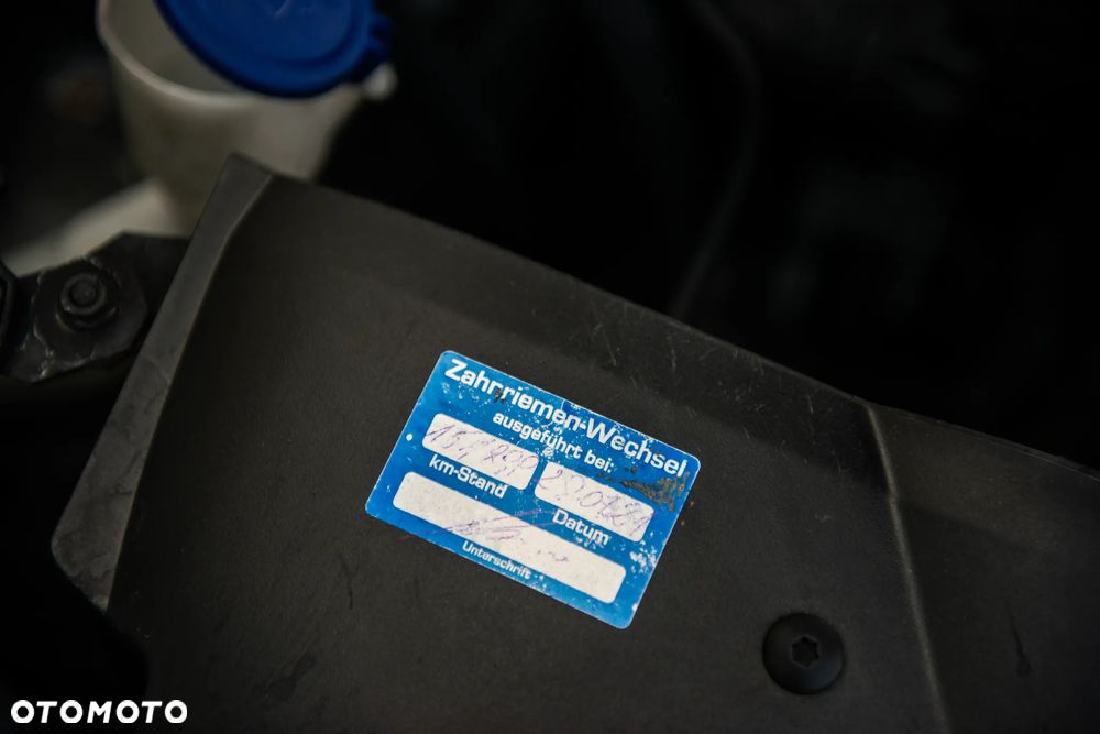 Peugeot 407 HDi 140 JBL - 37