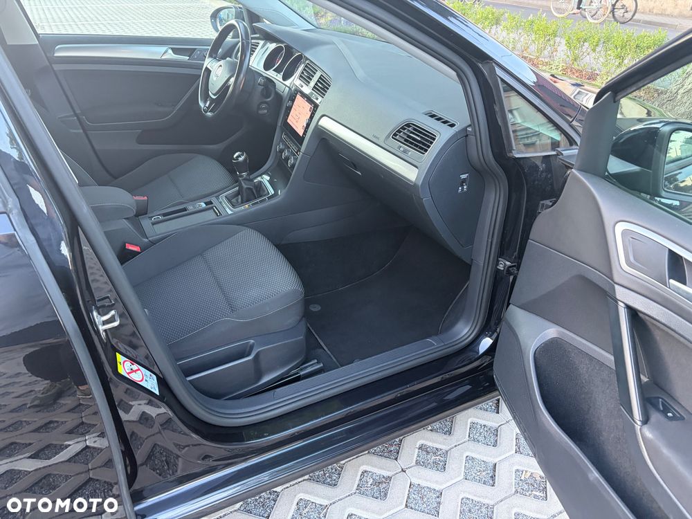 Volkswagen Golf 1.6 TDI (BlueMotion Technology) Trendline - 20