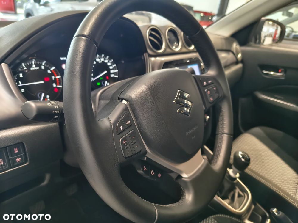 Suzuki Vitara 1.4 Boosterjet mHEV Premium Plus 2WD - 16