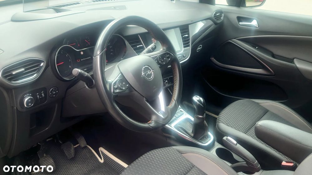 Opel Crossland X 1.2 Start/Stop Design Line - 9