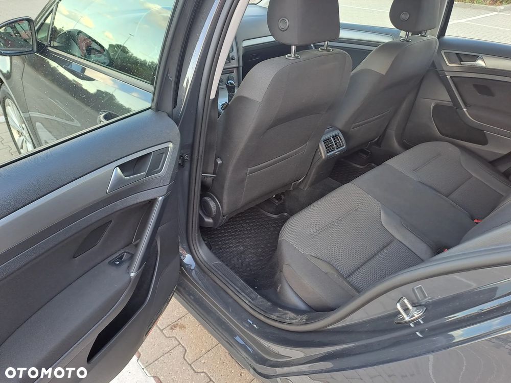 Volkswagen Golf 1.4 TSI BMT Comfortline - 16