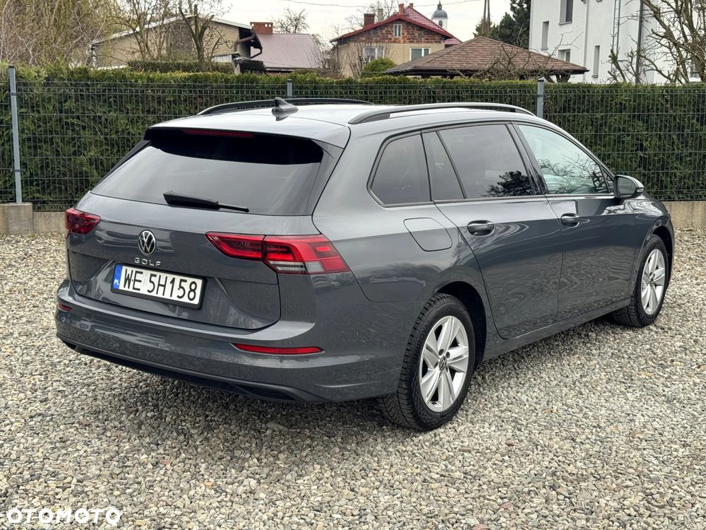 Volkswagen Golf - 32