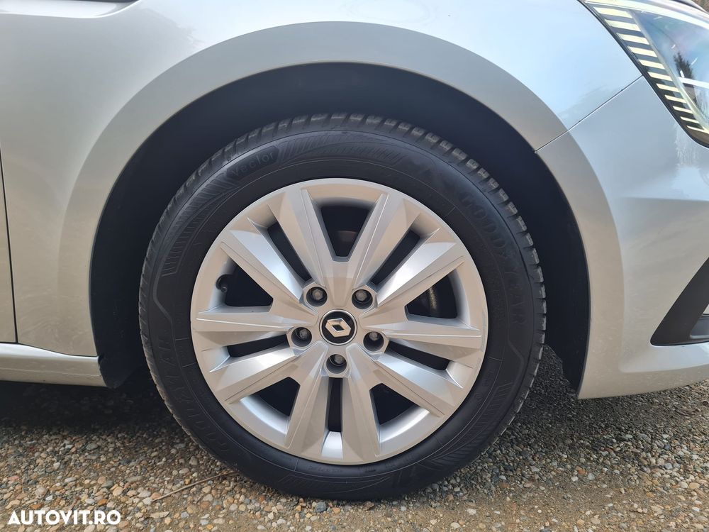 Renault Megane BLUE dCi 115 EDC BUSINESS EDITION - 11