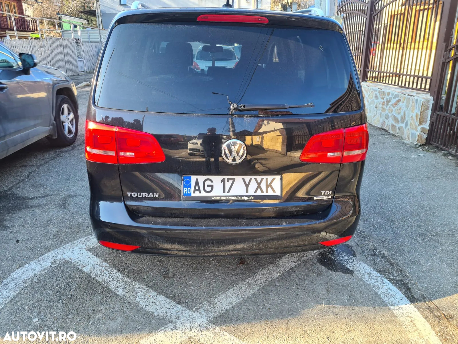 Volkswagen Touran 1.6 TDI DPF BlueMotion Technology DSG Life - 4