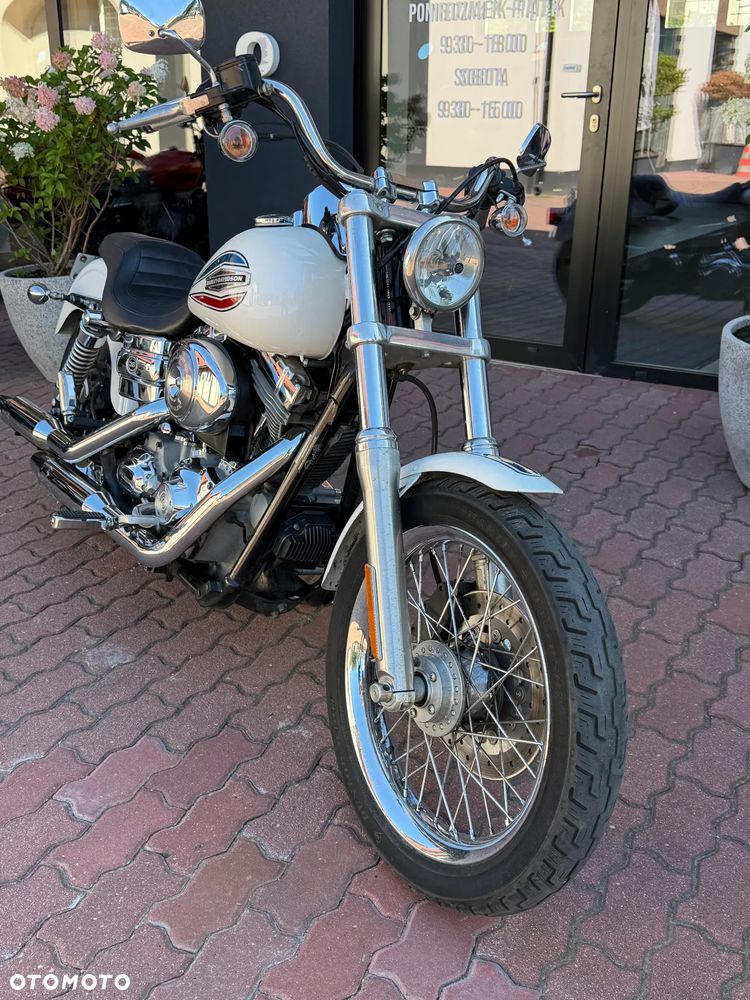 Harley-Davidson Dyna - 3