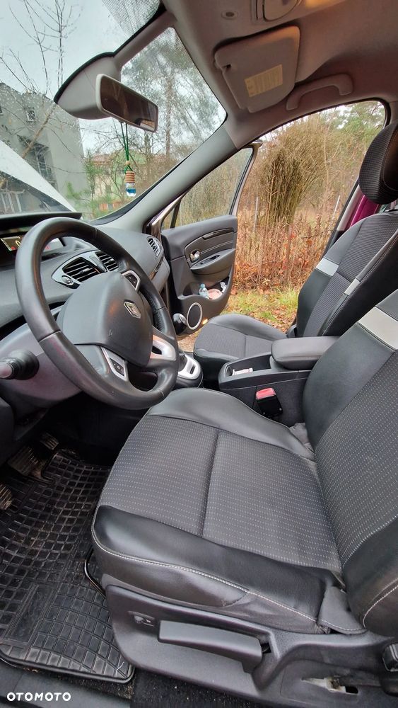 Renault Scenic - 13