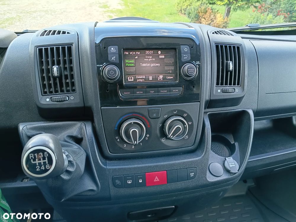 Peugeot BOXER - 21