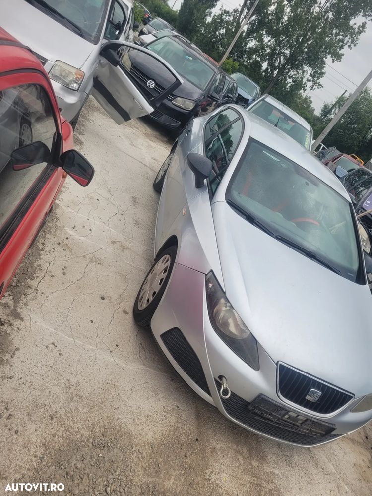 Dezmembrez seat ibiza an2009,1.4benzina. - 5