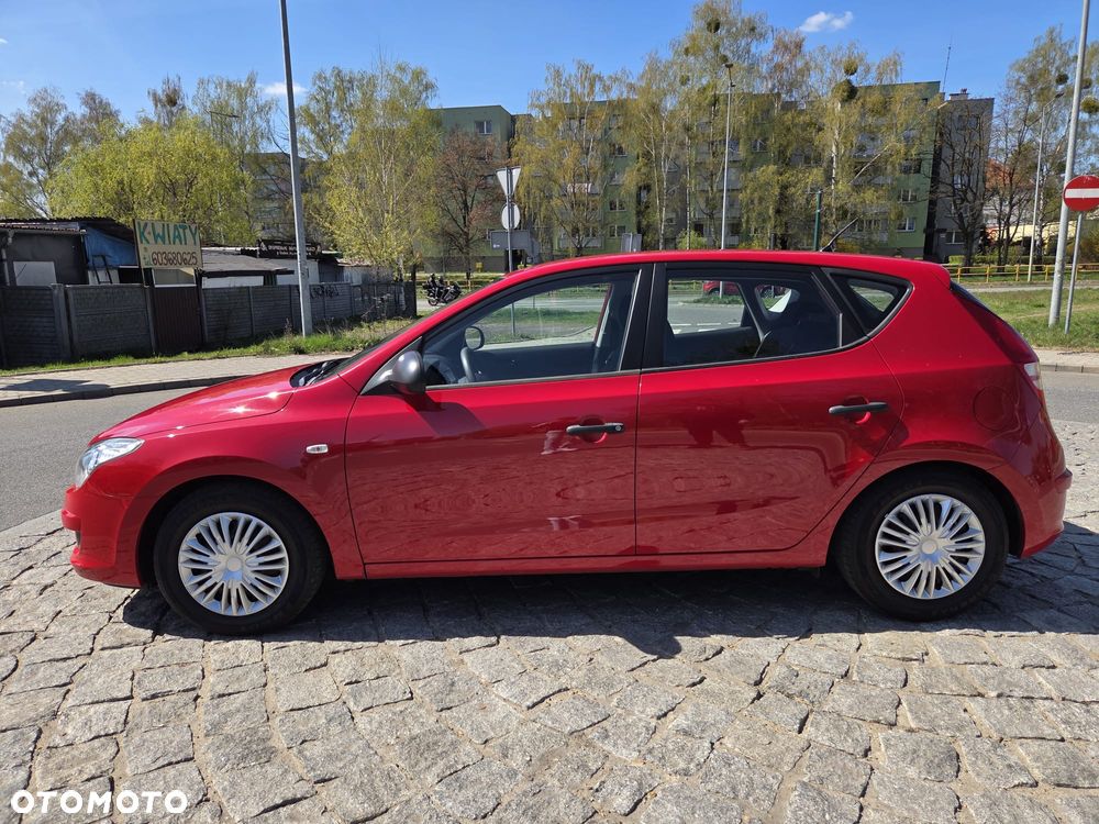 Hyundai i30 1.4 Comfort - 17