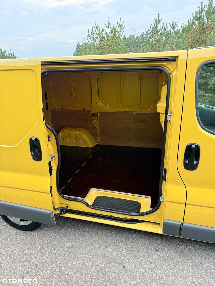 Opel Vivaro - 23