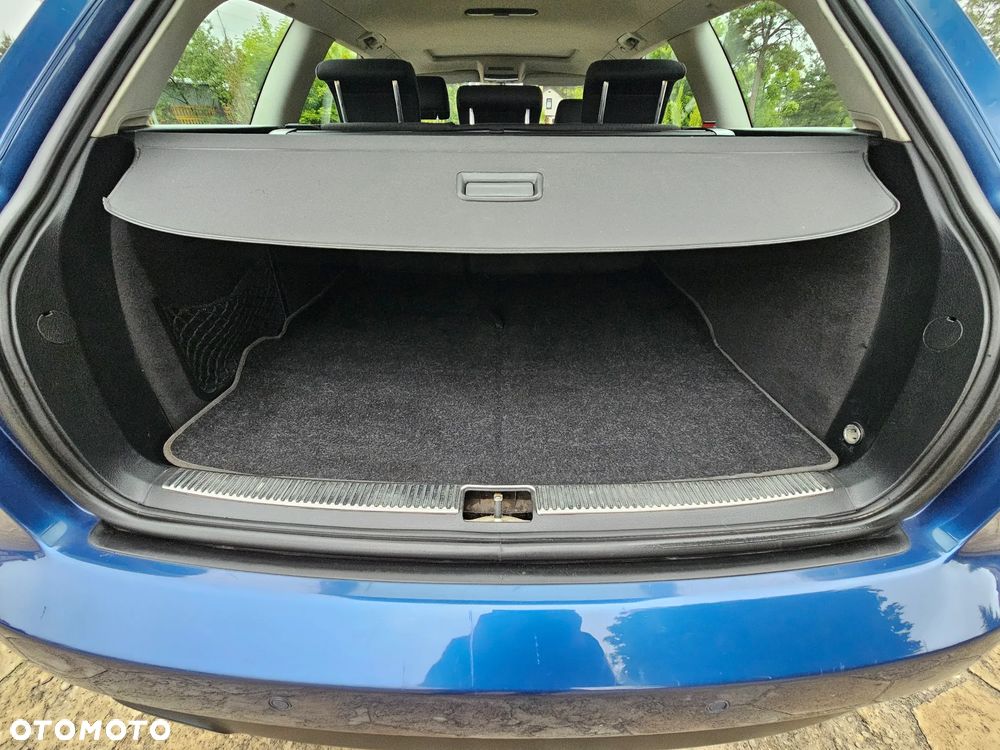 Audi A4 Avant - 16