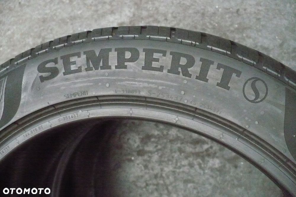 SEMPERIT Speed Life 3 235/45R17 6,1mm 2023 - 3