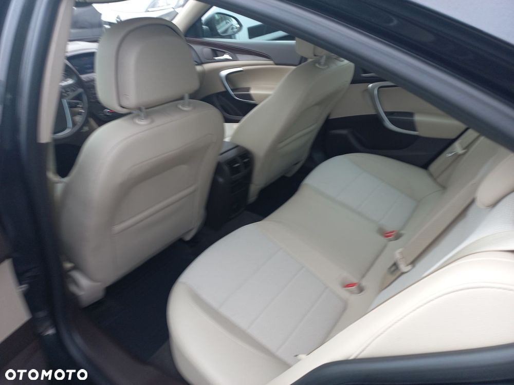 Opel Insignia 1.8 Cosmo - 9