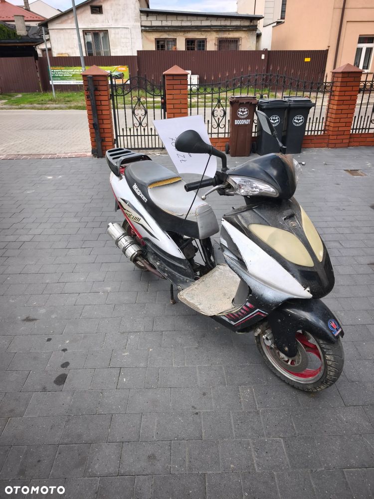 Moto Magnus Verso - 5
