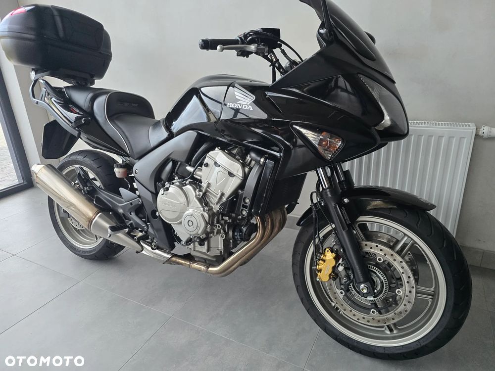 Honda CBF - 30