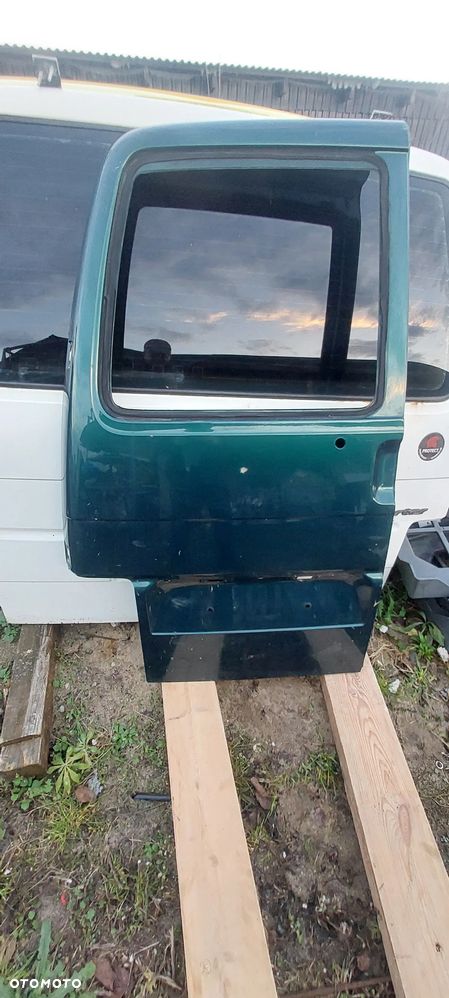 Drzw tył lewa strona vw t4 - 1