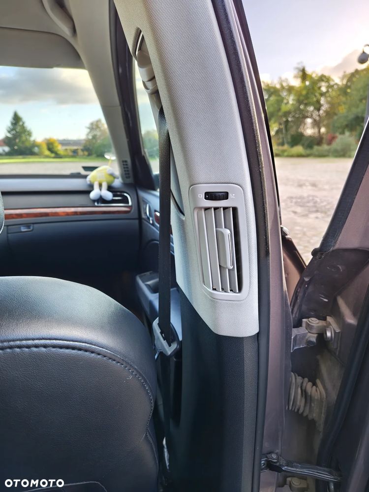 Skoda Superb 2.0 TDI Platinum - 14
