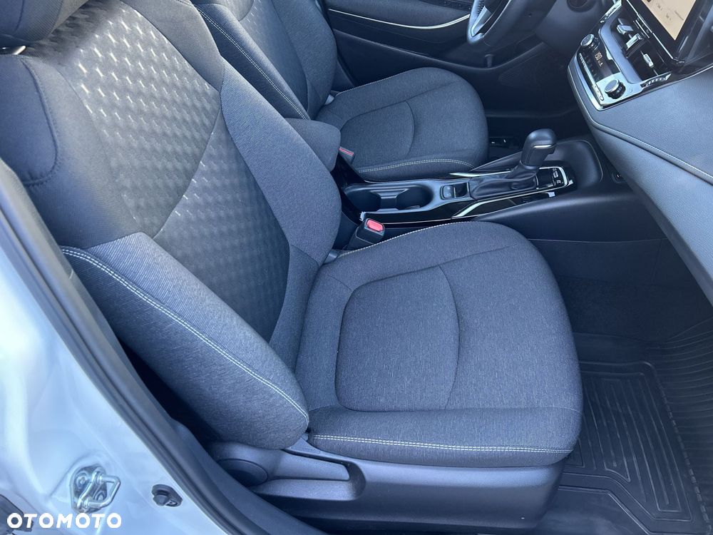 Toyota Corolla 1.8 Hybrid Style - 16